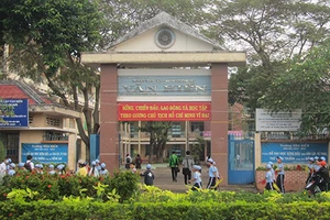 Thất thoát hàng trăm tỉ ở một trường dân lập