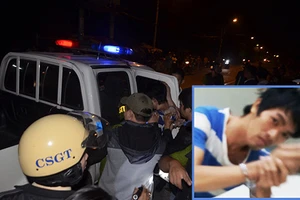 Cảnh sát kể vụ giải thoát nữ tiếp viên bị dao kề cổ