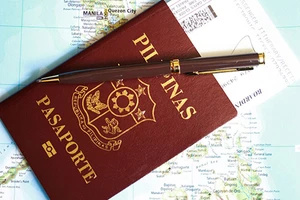 Ngóng tới ngày Việt Nam dùng hộ chiếu điện tử