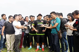 Khi HLV Toshiya Miura chê bóng đá Việt