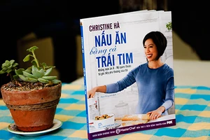 Giao lưu với quán quân Master Chef Mỹ Christine Hà