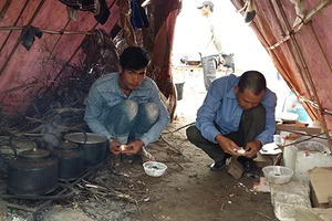 Vụ ‘Cả làng giữ đầm’, huyện thừa nhận sai trong quản lý đất