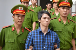 Tử hình kẻ giết người liên tỉnh 