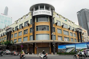 Bảo tồn thương xá Tax từ trong đến ngoài