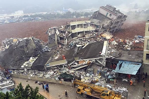 Lở đất Thâm Quyến do rác xây dựng