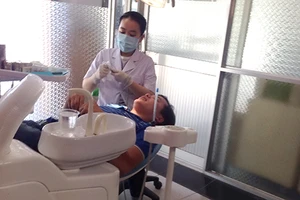 Suýt chết vì bác sĩ không chuyên môn