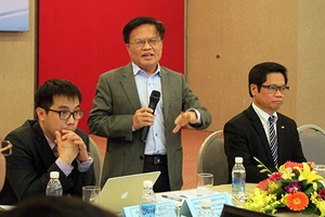 'Tôi mà không cho ra quy định này tôi bị mất ghế ngay'