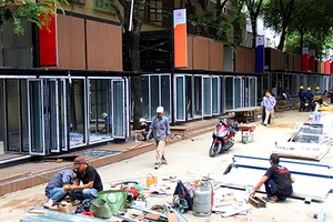 Có gì lạ ở đường sách TP.HCM 2016?