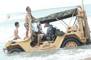  Những ‘nghệ nhân’ phục chế xe cổ