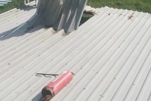 Hoảng hồn bình chữa cháy ô tô tự nổ