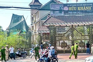 Hung thủ sát hại vợ chồng trong biệt thự cao khoảng 1m80