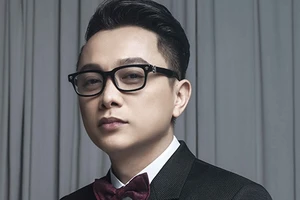 Công Trí giữ bí mật bộ sưu tập đến phút chót 