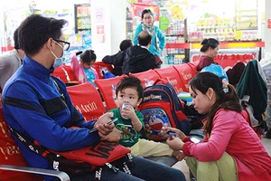 Vất vả đường về quê ăn tết