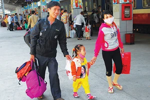 Ðón tết ở hai quê