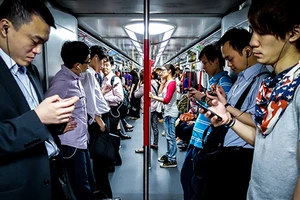 Khi ta trở thành ‘nô lệ’ của… màn hình