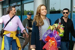 Ngôi sao vội rời Việt Nam dự Oscar là ai?