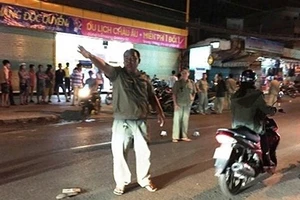 Khoanh vùng giang hồ chém lìa tay nạn nhân