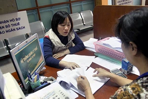 Vô lý khi nợ thuế bị phạt nặng, chậm hoàn thuế thì... vô tư