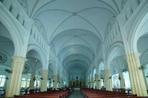 Chợ Quán - thánh đường cổ xưa nhất Sài Gòn