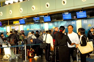 Sân bay Nội Bài: Lên hạng, vẫn còn chỗ nhếch nhác