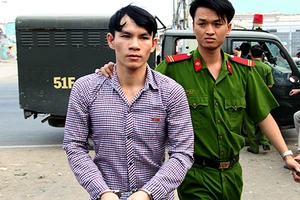 Hiếp dâm trẻ em hay chỉ trộm gà?