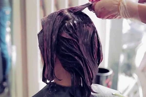 Nhuộm tóc phát sáng, coi chừng rước họa