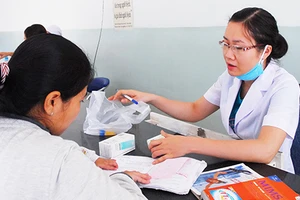 Độc quyền đẩy giá thuốc quá cao