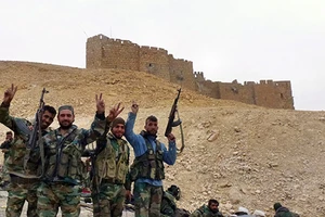 Quân đội Syria tái chiếm Palmyra sau 20 ngày chiến dịch