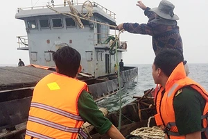 Cứu hộ thành công tàu gặp nạn tại khu vực đảo Cồn Cỏ