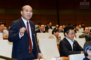 Bất lực với nạn chạy chức, chạy quyền, chạy luân chuyển? 