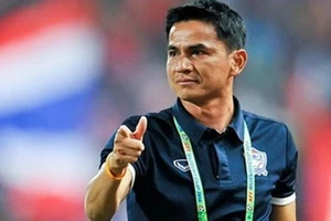 Kiatisak trình kế hoạch ưu tiên cho đội tuyển Thái Lan dự World Cup