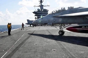 Tướng Trung Quốc tiết lộ gì với báo Nhật?