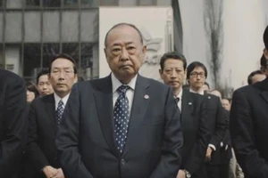 Có 2.000 đồng, mắc gì xin lỗi?