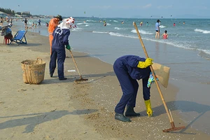 ‘Đừng cấm ngặt nghèo với du khách Vũng Tàu’