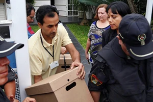 Châu Âu đối phó với hồ sơ Panama