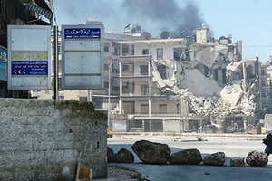 Mỹ đổ lỗi cho Syria, Nga bảo tiếp tục chống khủng bố