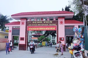 Vụ trẻ sơ sinh suýt bị chôn sống: Bệnh viện làm đúng trách nhiệm