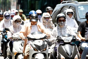 Nắng nóng còn kéo dài vài ngày tới