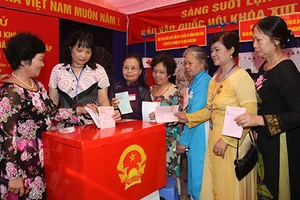 Bảo đảm mọi công dân đều có quyền bầu cử