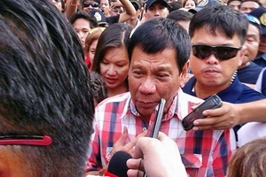 Báo Trung Quốc ‘chiêu dụ’ Philippines 