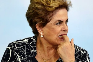 Quy trình luận tội tổng thống Brazil đầy kịch tính