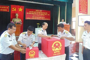 Cuộc thi công dân và bầu cử kỳ 4: Còn bốn ngày nữa, nhanh tay giải đề!