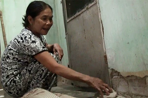 Làm nứt 1.800 nhà dân rồi... ‘rút êm’