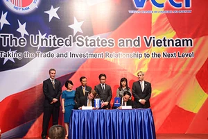 Cú hích cho hàng Việt từ chuyến thăm của Tổng thống Obama 