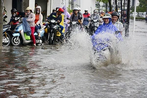 Mưa như nhau, sao năm sau ngập hơn năm trước?