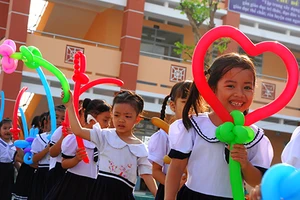 Từ 2016-2017, TP.HCM sẽ chấm dứt việc chạy trường