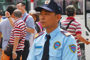 Trang bị công cụ hỗ trợ cho đội trật tự du lịch?