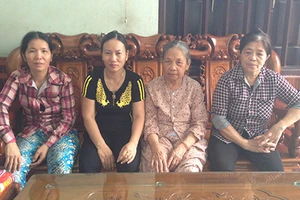 7 phụ nữ bị tội vì cản hát hầu đồng ở đình 