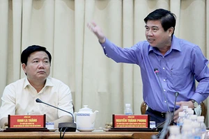 Bí thư Đinh La Thăng: Kiên quyết xóa dạy thêm, chạy trường