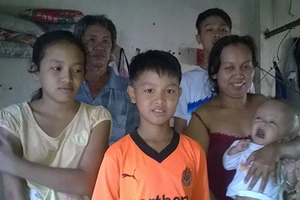 Không nhà, thiếu bảo lãnh: ‘Tắc’ CMND, hộ khẩu 